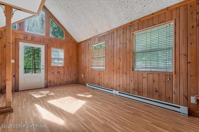 $269,000 | 153 Segatti Circle, Bushkill, PA 18324