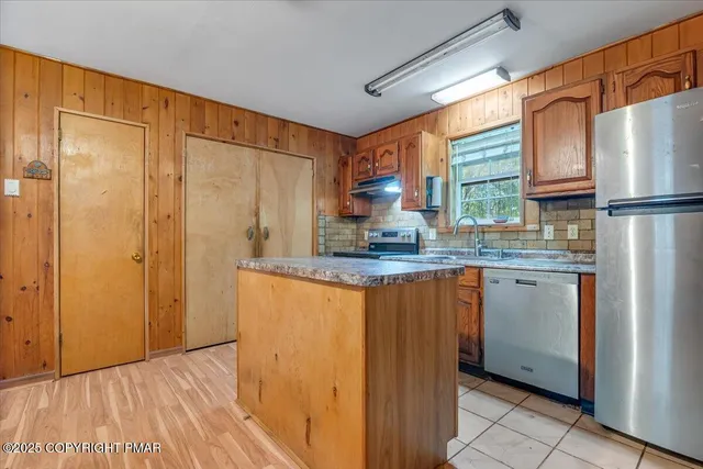 $269,000 | 153 Segatti Circle, Bushkill, PA 18324