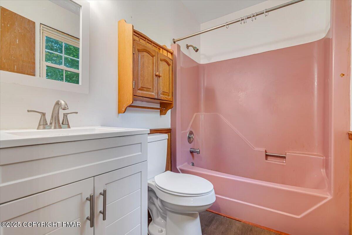 153 Segatti Circle Bushkill, PA 18324 - Photo 35 of 39 50-DSC_5580