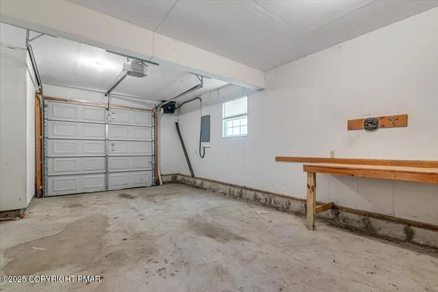 $269,000 | 153 Segatti Circle, Bushkill, PA 18324