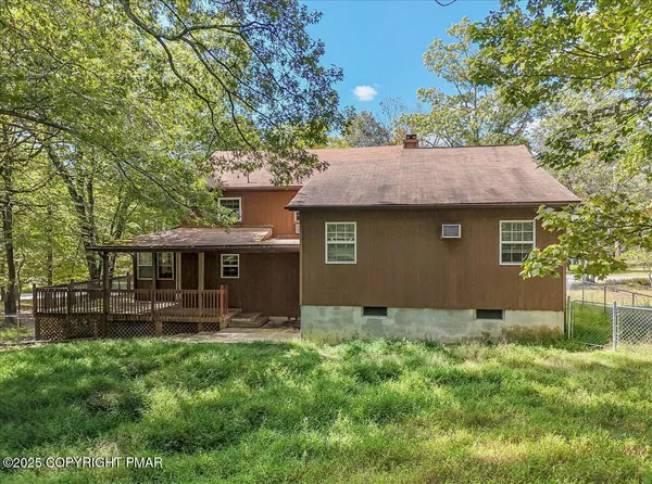 $269,000 | 153 Segatti Circle, Bushkill, PA 18324