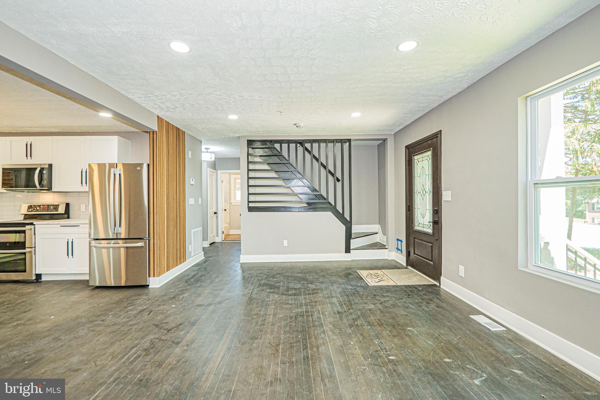 3170 Sykesville Road Westminster, MD 21157 - Photo 7 of 60