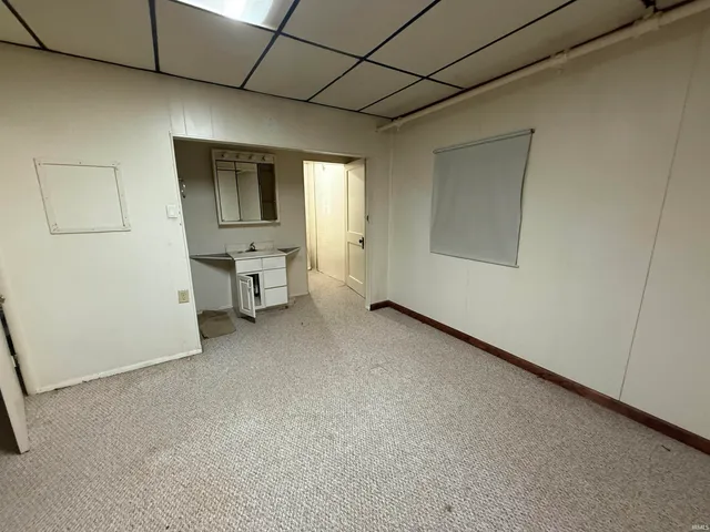 $49,900 | 10042 Highway 1, Lawrenceville, IL 62439