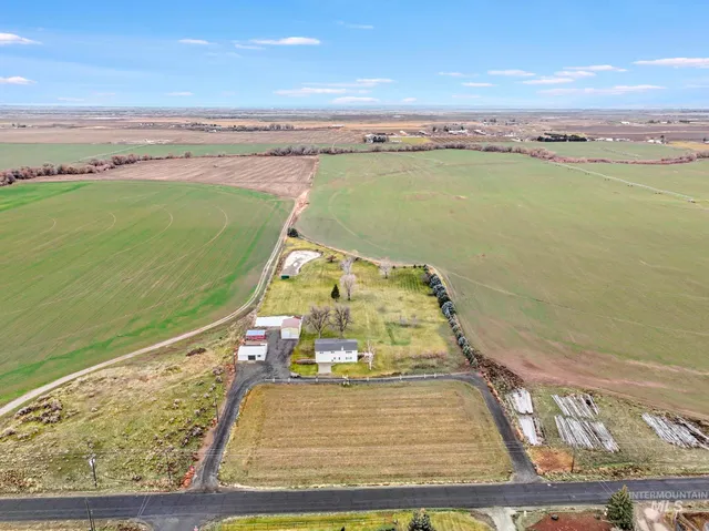 $585,000 | 2251 East 1775 South, Gooding, ID 83330