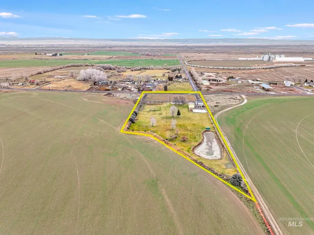 $585,000 | 2251 East 1775 South, Gooding, ID 83330