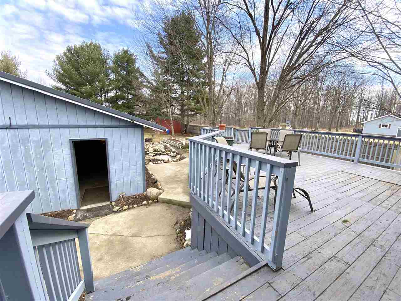 14337 Stuart Road Chesaning, MI 48616 - Photo 54 of 79 50068167-53.JPG