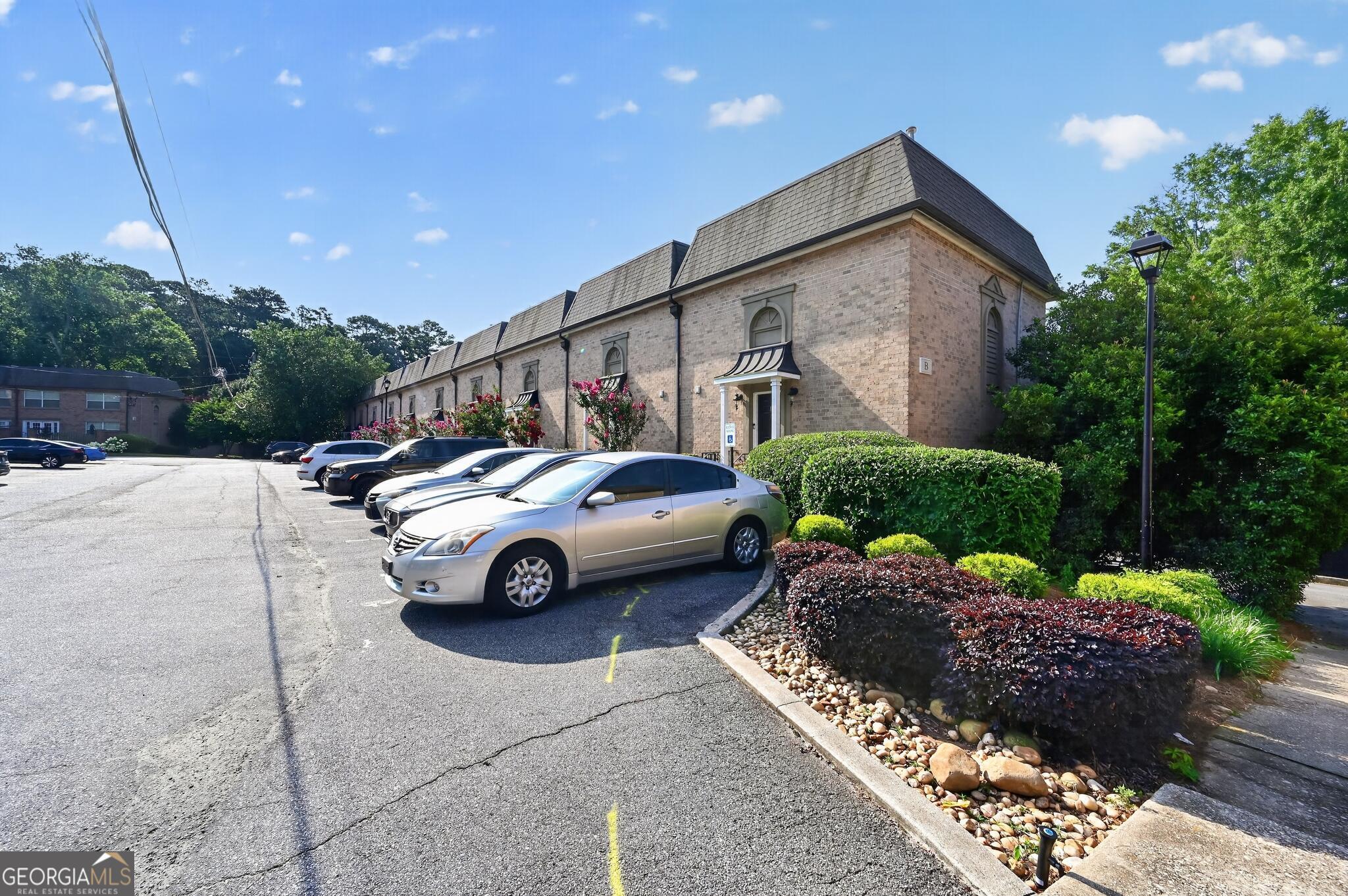 6980 Roswell Road, Unit B11 Sandy Springs, GA 30328 - Photo 1 of 28
