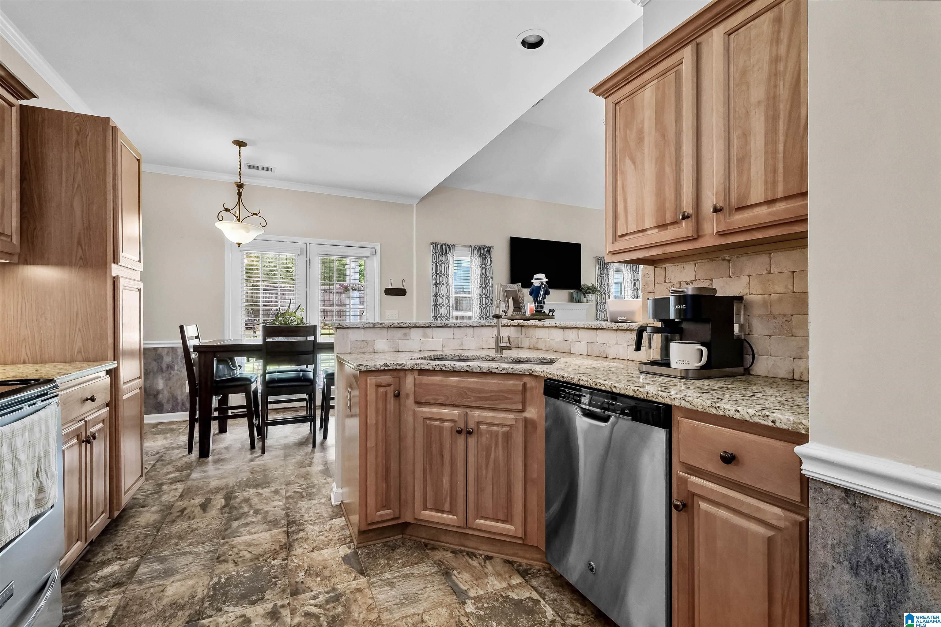 214 Stonehaven Trace Pelham, AL 35124 - Photo 20 of 39
