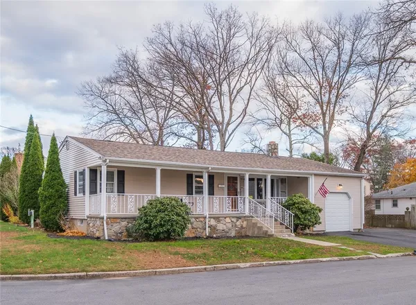 $469,000 | 2 Ash Lane, North Providence, RI 02911