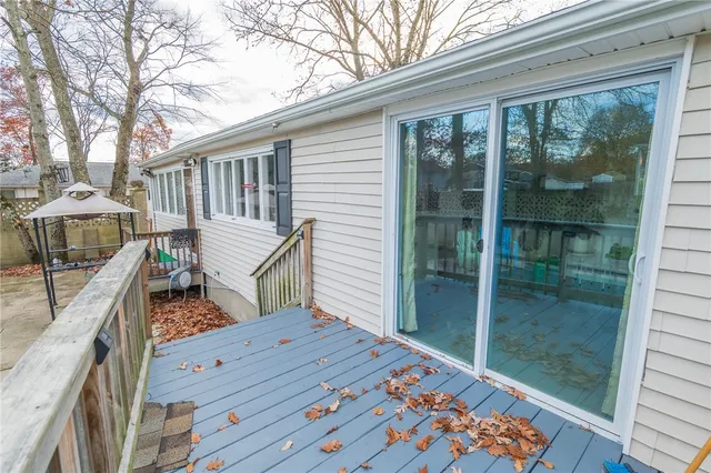 $525,000 | 2 Ash Lane, North Providence, RI 02911