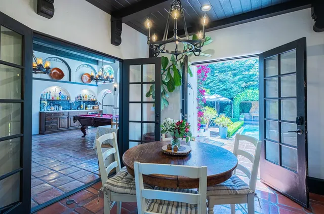 $2,128,000 | 1 Santa Lucia Avenue, Salinas, CA 93901