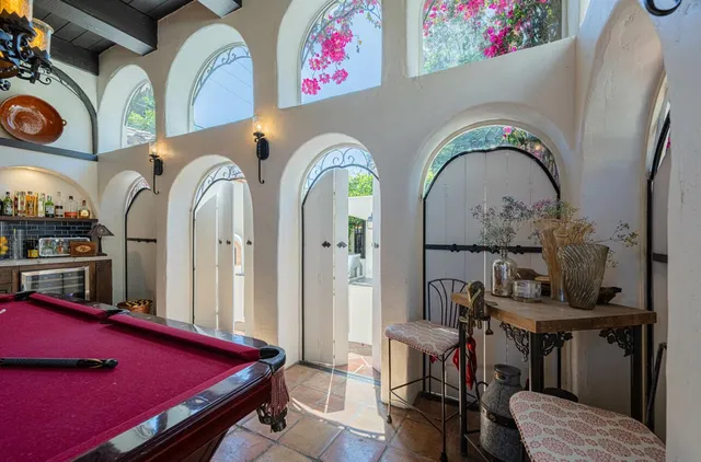 $2,128,000 | 1 Santa Lucia Avenue, Salinas, CA 93901