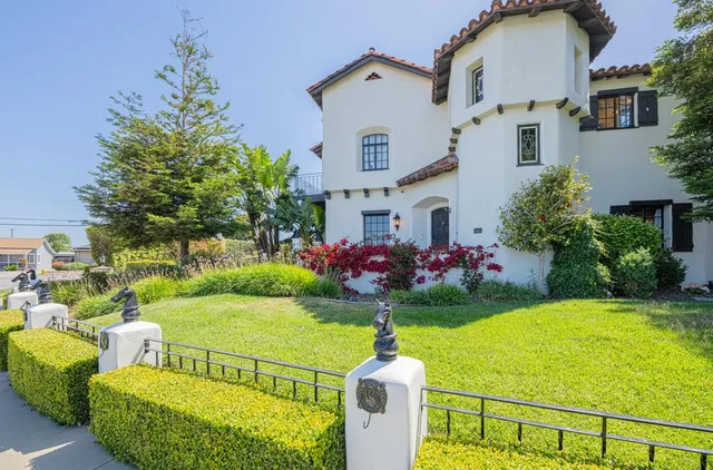 $2,128,000 | 1 Santa Lucia Avenue, Salinas, CA 93901