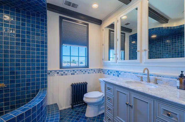 $2,128,000 | 1 Santa Lucia Avenue, Salinas, CA 93901