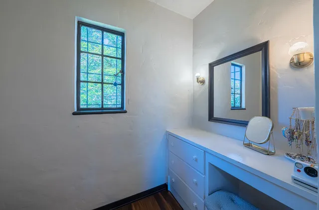 $2,128,000 | 1 Santa Lucia Avenue, Salinas, CA 93901