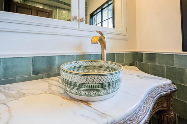 $2,098,000 | 1 Santa Lucia Avenue, Salinas, CA 93901