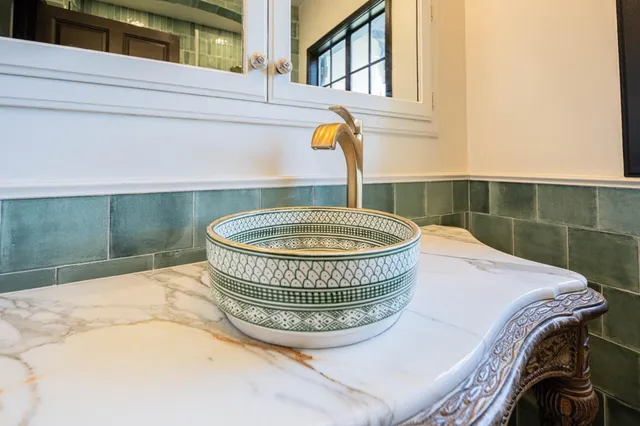 $2,128,000 | 1 Santa Lucia Avenue, Salinas, CA 93901