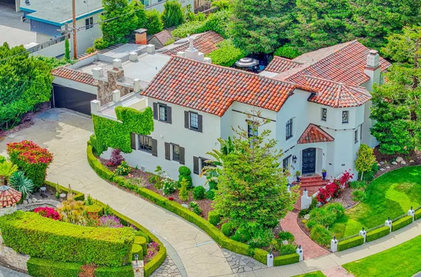 $2,098,000 | 1 Santa Lucia Avenue, Salinas, CA 93901
