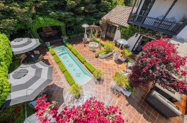 $2,098,000 | 1 Santa Lucia Avenue, Salinas, CA 93901