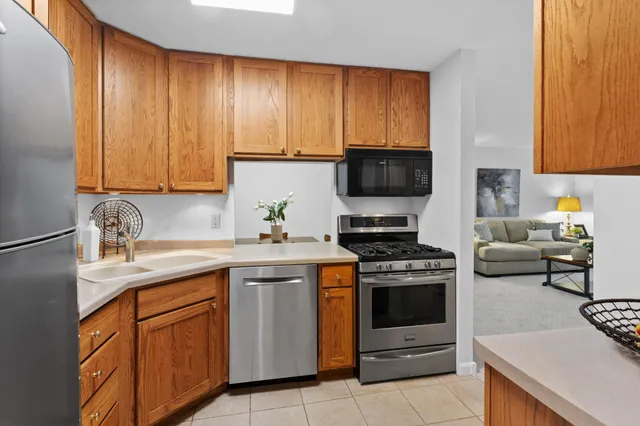 $129,900 | 7500 Cahill Road, Unit 103C, Edina, MN 55439