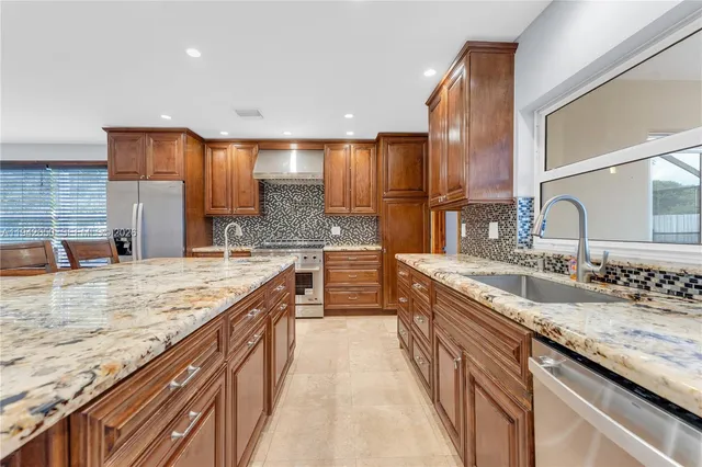 $6,750 | 601 North 44th Avenue, Hollywood, FL 33021