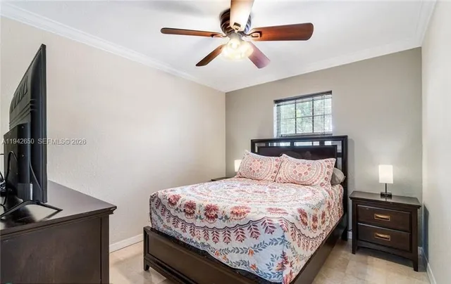 $6,995 | 601 North 44th Avenue, Hollywood, FL 33021