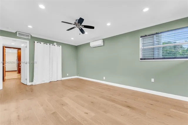 $6,750 | 601 North 44th Avenue, Hollywood, FL 33021