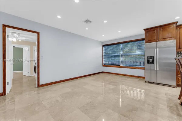 $6,000 | 601 North 44th Avenue, Hollywood, FL 33021