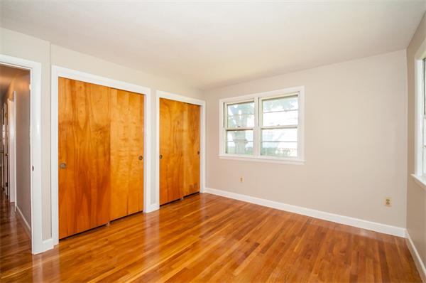14 Rockingham Avenue Lowell, MA 01851 - Photo 13 of 22 Gallery Image 13