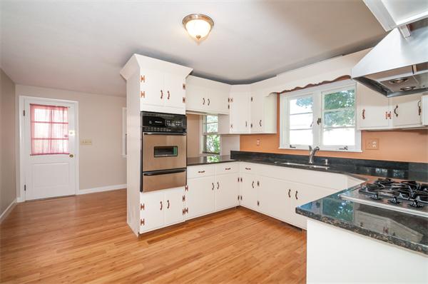 14 Rockingham Avenue Lowell, MA 01851 - Photo 9 of 22 Gallery Image 9
