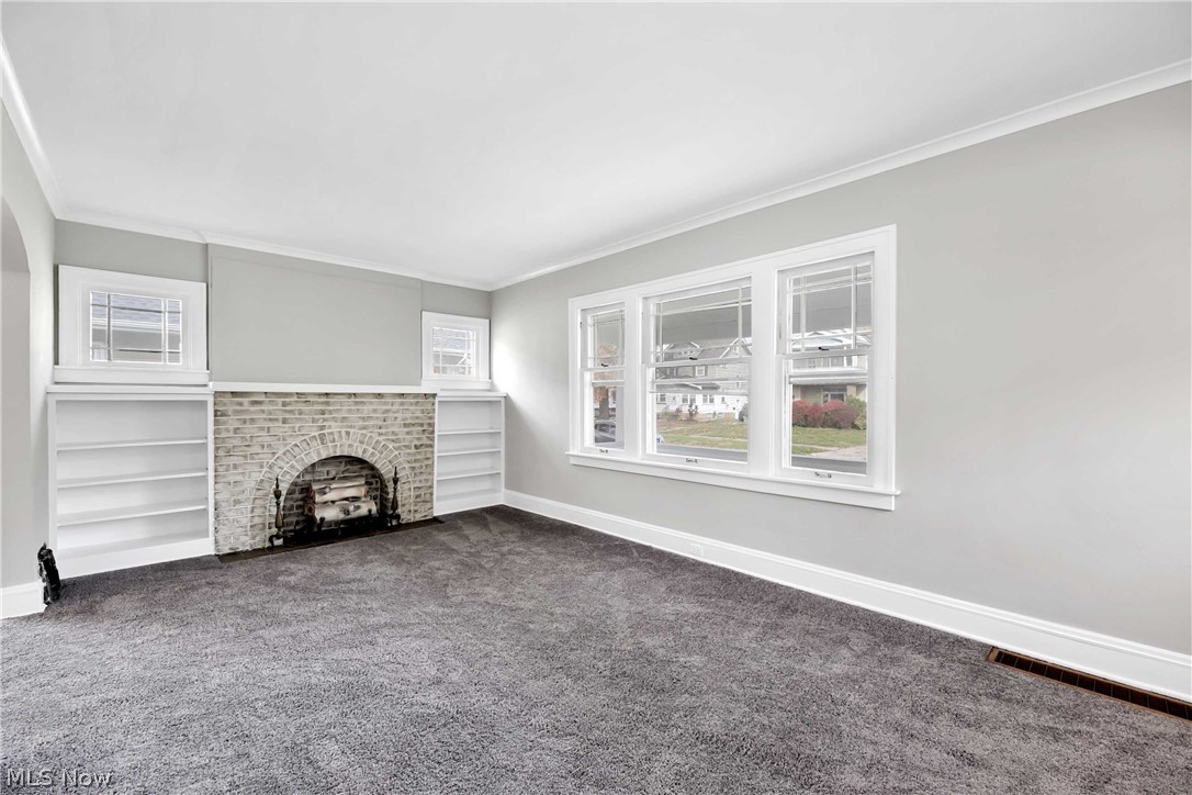 3840 Silsby Road Cleveland, OH 44111 - Photo 4 of 30 Gallery Image 4