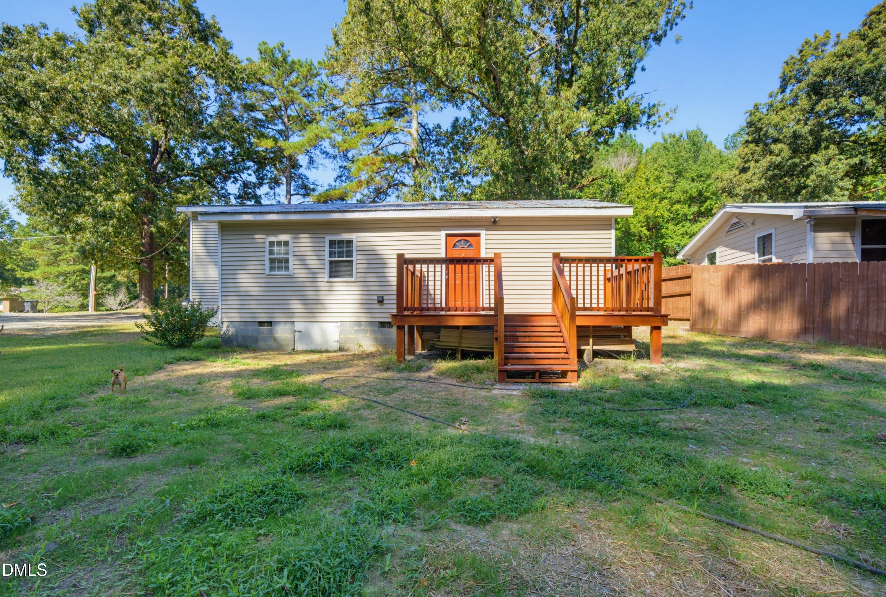 6209 Old Fairground Road Benson, NC 27504 - Photo 17 of 21 DSC07324