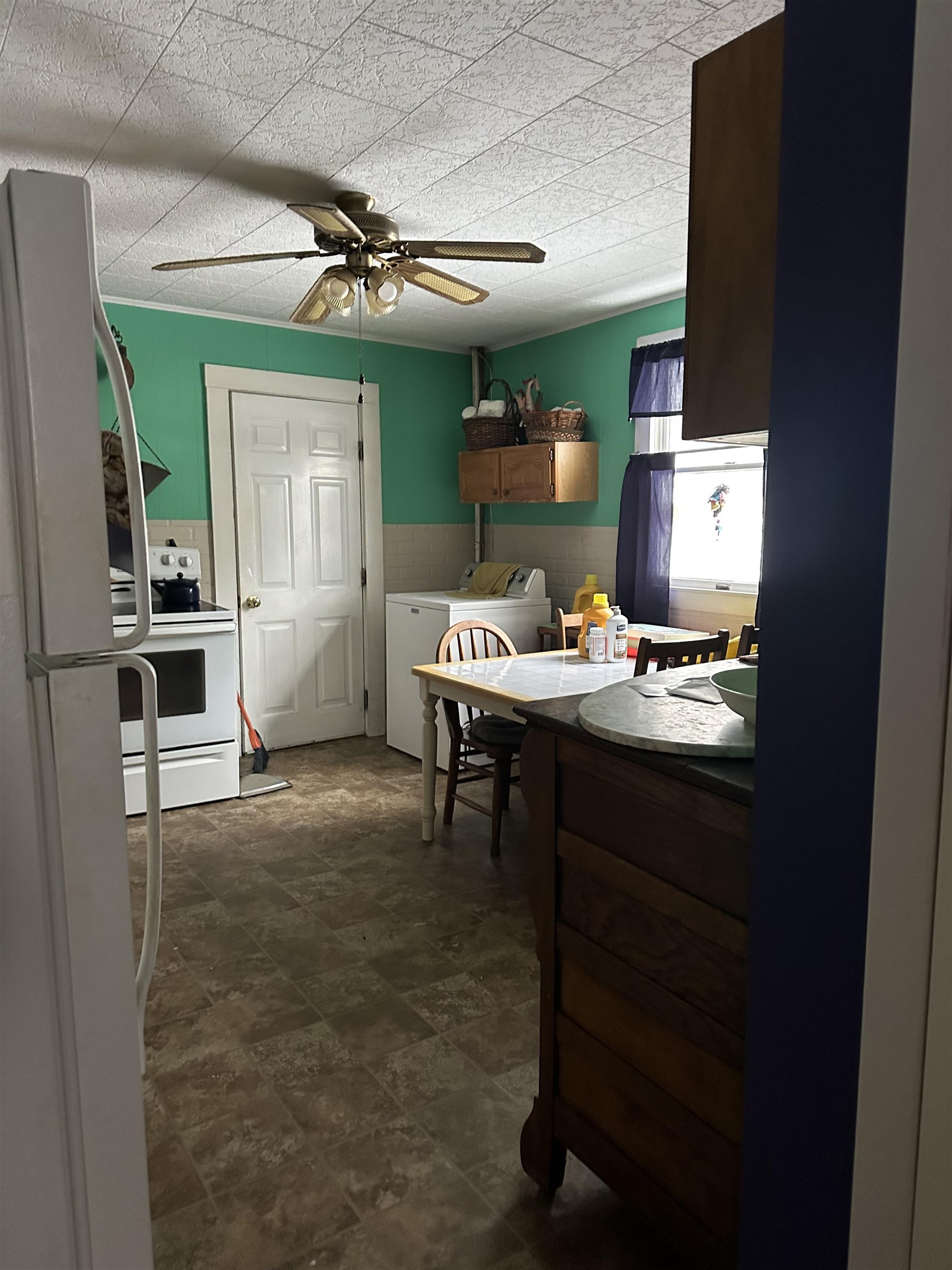 105 Maple Street Berlin, NH 03570 - Photo 8 of 21