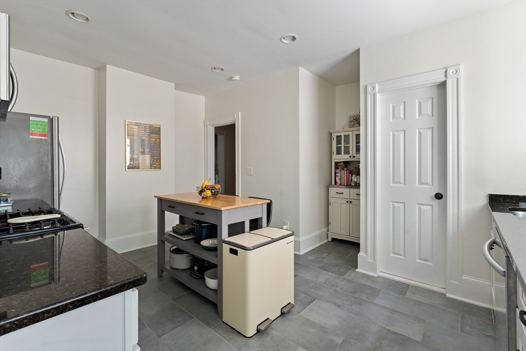 39 Mellen Street, Unit 1 Boston, MA 02124 - Photo 7 of 15