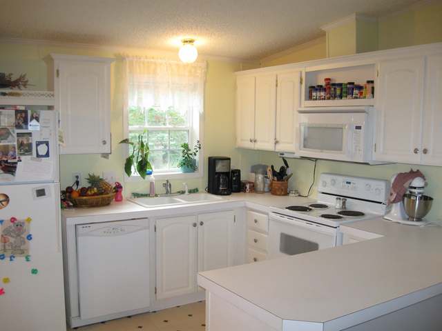 4898 Apperson Drive Rhinelander, WI 54501 - Photo 3 of 8 Gallery Image 3