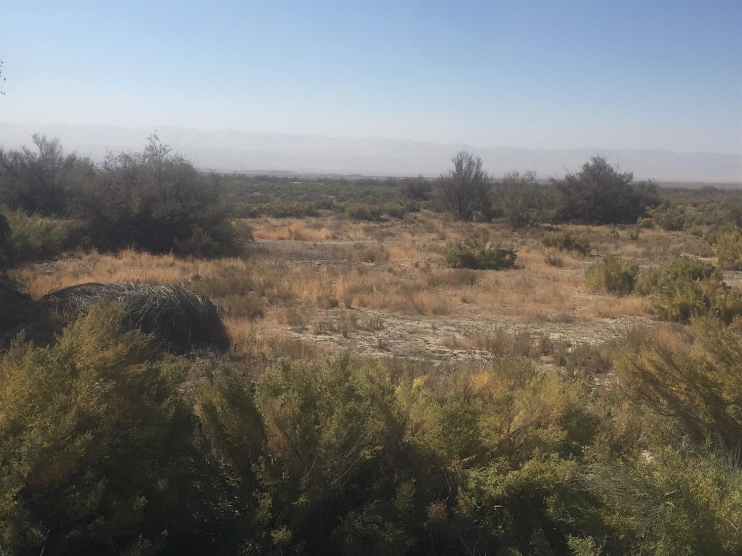 123 Highway 58 Buttonwillow Ca Buttonwillow, CA 93206 - Photo 3 of 3 a view of a field