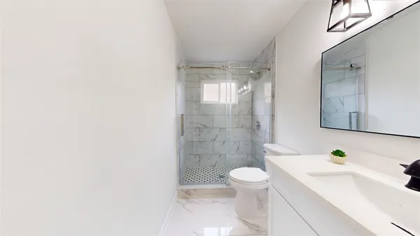 $2,000 | 7415 Alcomita Drive, Houston, TX 77083