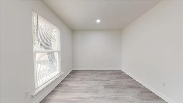 $2,000 | 7415 Alcomita Drive, Houston, TX 77083