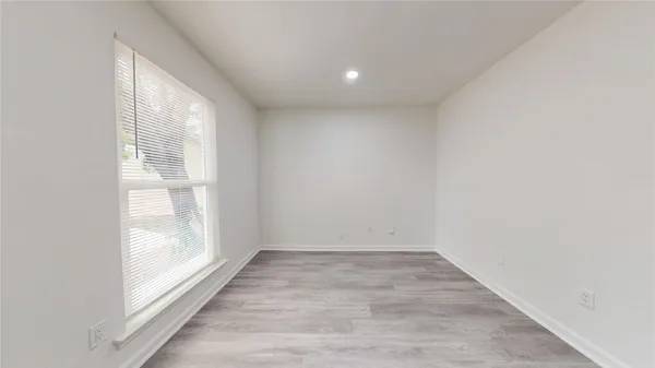 $2,000 | 7415 Alcomita Drive, Houston, TX 77083