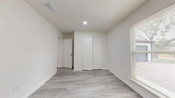 $2,000 | 7415 Alcomita Drive, Houston, TX 77083