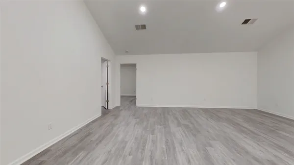 $2,000 | 7415 Alcomita Drive, Houston, TX 77083