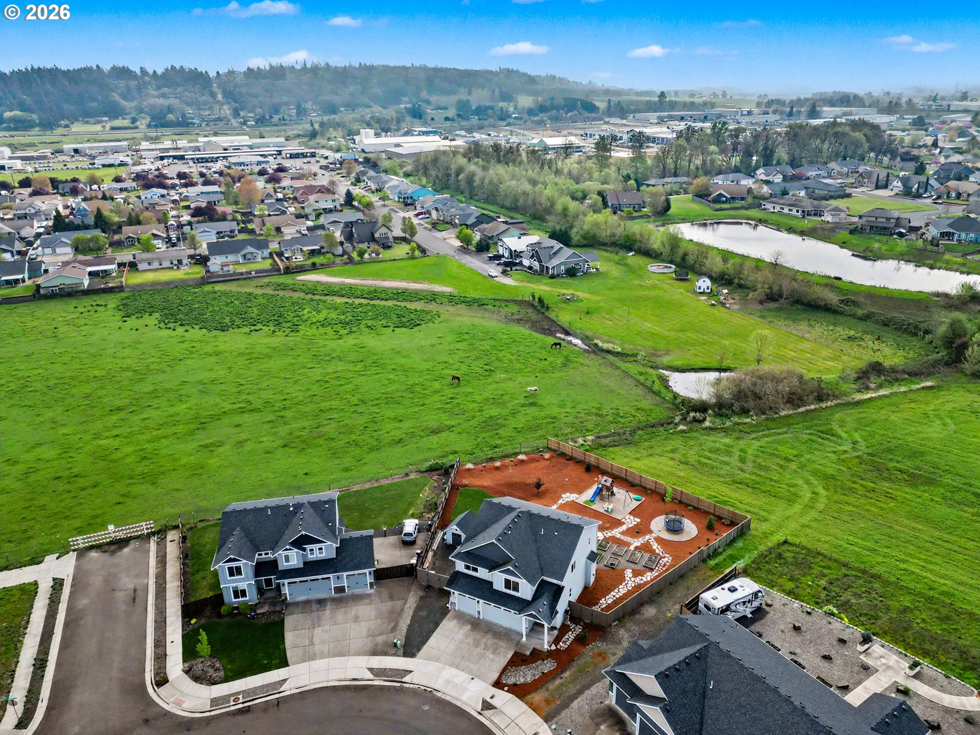 3054 Mosey Avenue Albany, OR 97321 - Photo 2 of 47