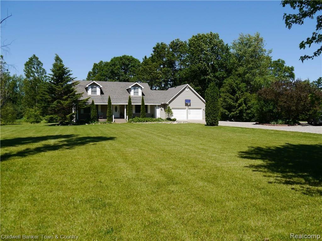 1995 Triangle Lake Road Howell, MI 48843 - Photo 1 of 39 2 1995 Triangle Lake Rd (5).JPG