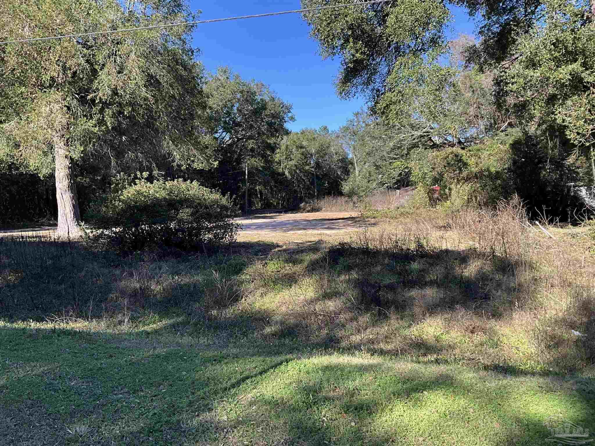 5676 Mulat Road Milton, FL 32583 - Photo 3 of 4