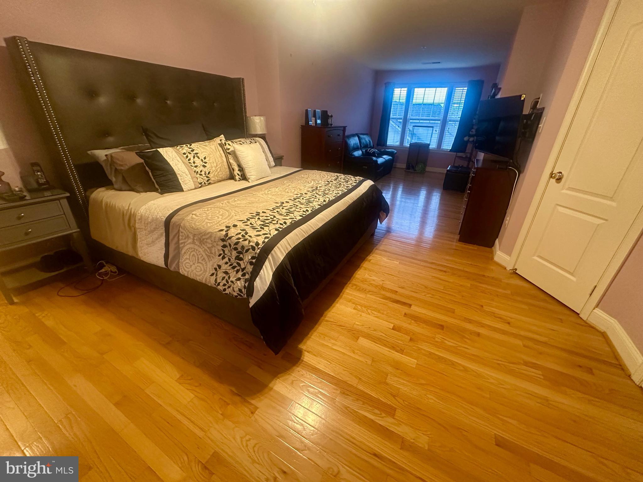 1025 Gaither Road Rockville, MD 20850 - Photo 12 of 41 Gallery Image 12