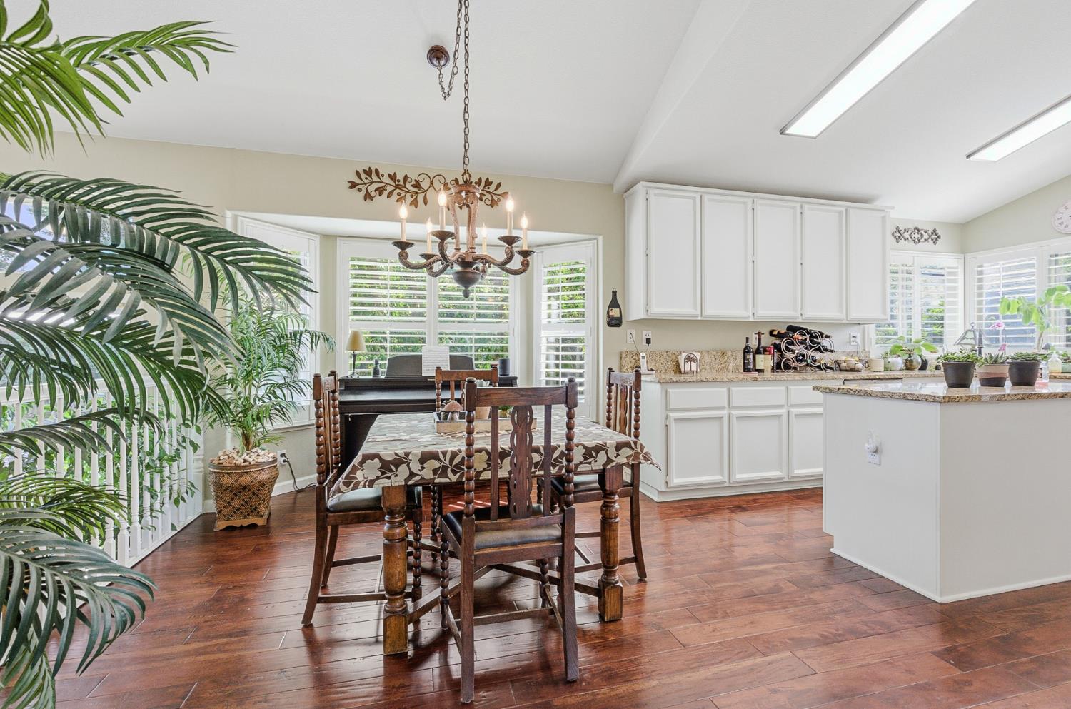 5171 Camden Road Rocklin, CA 95765 - Photo 7 of 39