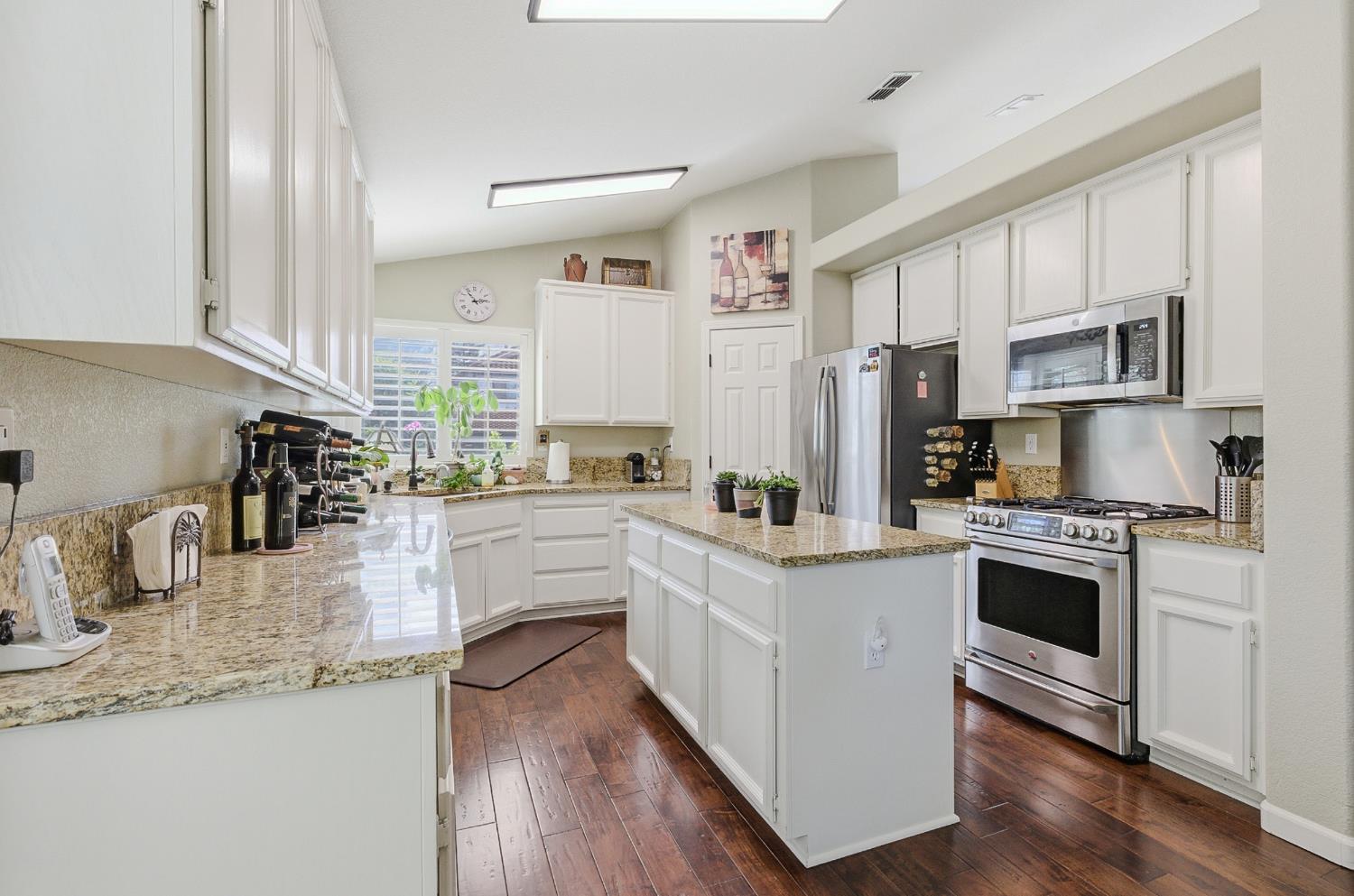 5171 Camden Road Rocklin, CA 95765 - Photo 9 of 39