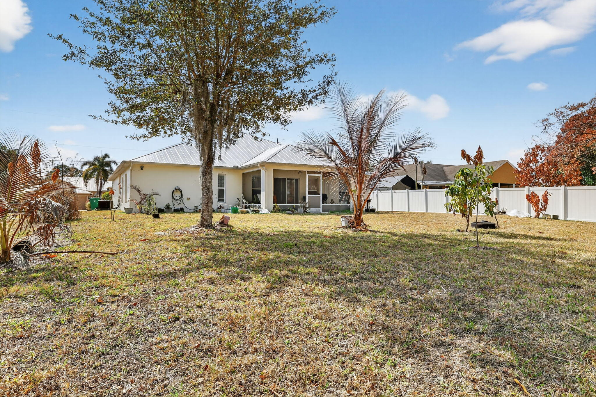1589 Southwest Fortune Road Port St. Lucie, FL 34953 - Photo 43 of 49 6-web-or-mls-3A5A4358