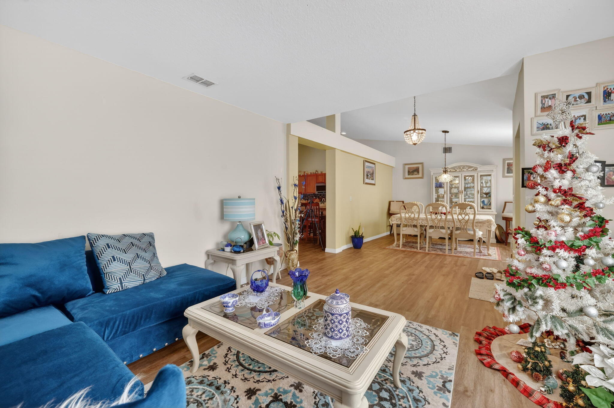 1589 Southwest Fortune Road Port St. Lucie, FL 34953 - Photo 6 of 49 11-web-or-mls-3A5A4385