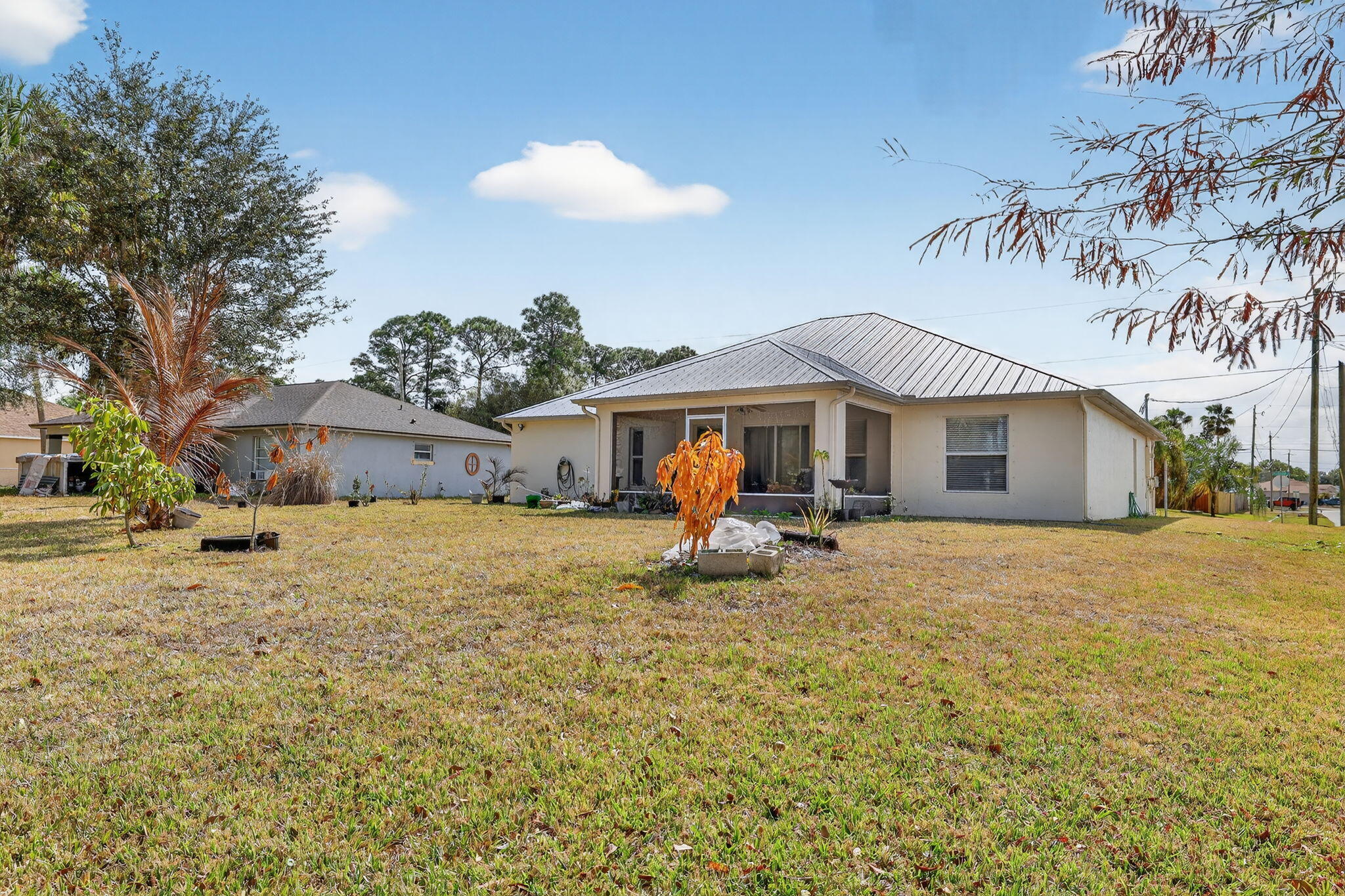 1589 Southwest Fortune Road Port St. Lucie, FL 34953 - Photo 10 of 49 4-web-or-mls-3A5A4349